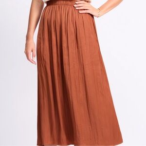 Z SUPPLY
Kahleese Skirt (size M)